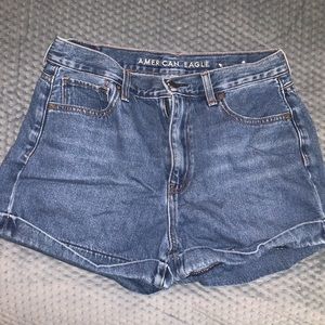American Eagle mom short size 8 blue